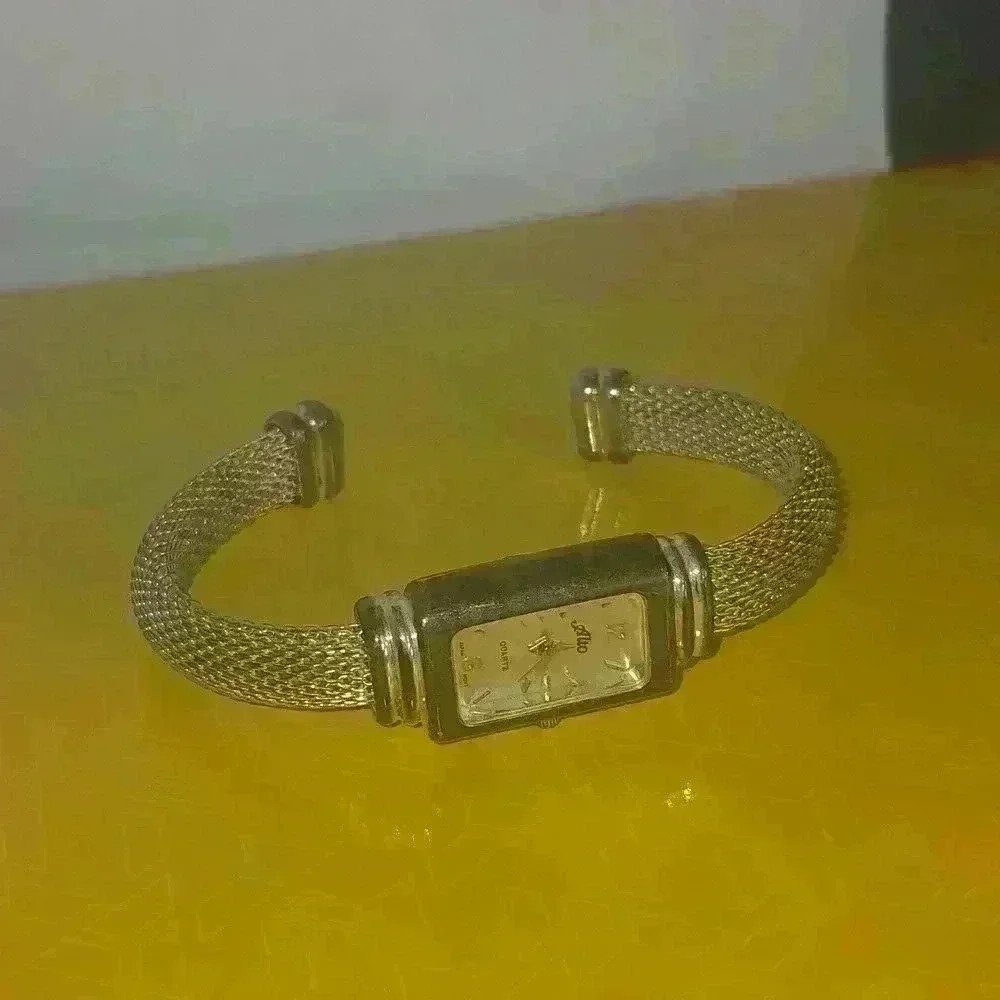 Alto Cuff Watch​